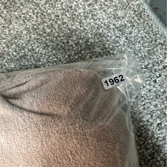 Barefoot Dreams Sweater Womens Medium Pink Cozy Chic Coastal Cowl Neck Tunic - Picture 7 of 7